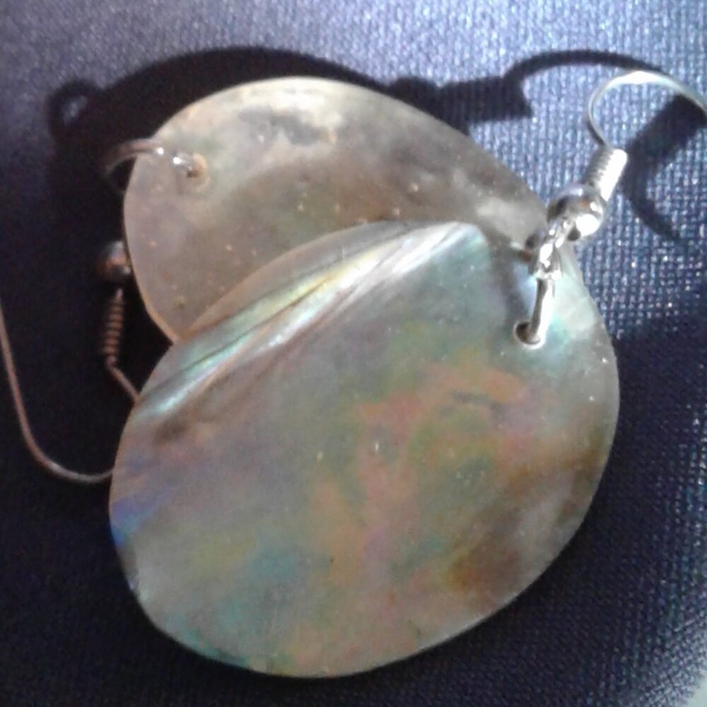Handmade Earrings Shell - Picture 4 of 4